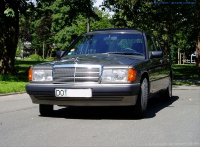 1989er Mercedes Benz 190E 2.0 #01