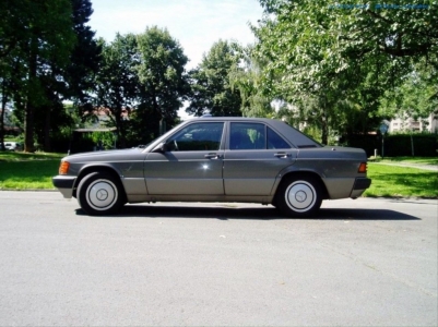1989er Mercedes Benz 190E 2.0 #04